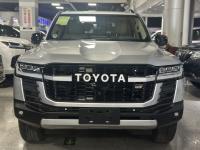 2022款 丰田酷路泽3500 3.5T EX-R 迪拜版