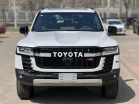 2024款 丰田酷路泽3500 3.5T GR-Sport 天窗 抬显 后娱 无雷测