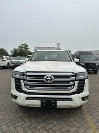 2024款 丰田酷路泽3500 3.5T GX-R 20轮 JBL 前通风 MTS 蠕行