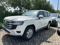 2024款 丰田酷路泽3500 3.5T GX-R 18轮 丝绒 4气 天窗 蠕行