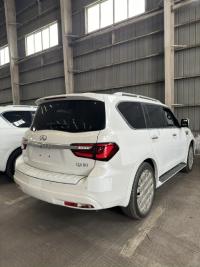 英菲尼迪QX80