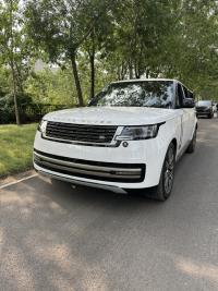 2024款路虎揽胜行政3.0T P460 混动 创世长轴