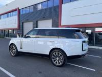 路虎揽胜行政3.0汽油