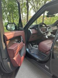 路虎揽胜行政3.0汽油