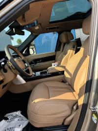 路虎揽胜行政3.0汽油