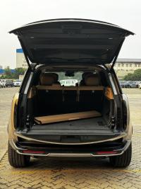 路虎揽胜行政3.0汽油