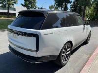 路虎揽胜行政3.0汽油