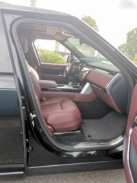 路虎揽胜行政3.0汽油