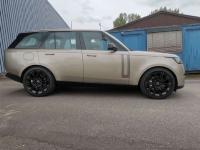 路虎揽胜行政3.0柴油