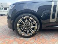 路虎揽胜行政3.0汽油