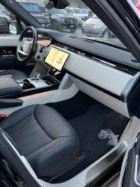 路虎揽胜行政3.0汽油