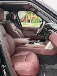 路虎揽胜行政3.0汽油