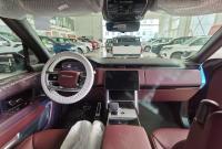 路虎揽胜行政3.0汽油