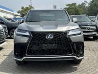 2024款 雷克萨斯LX600 LX600 7座 F-Sport运动