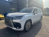 2024款 雷克萨斯 LX600 4座 VIP