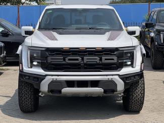 2024款 福特F150(猛禽) 3.5T 四门 Raptor猛禽 37性能包 现车秒提 定金发车 全国分期 首付两成 贵宾热线：18526401193 任经理