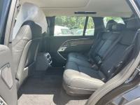 路虎揽胜行政3.0汽油