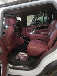 路虎揽胜行政3.0汽油