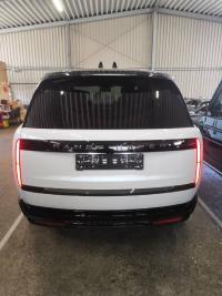 路虎揽胜行政3.0汽油