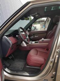 路虎揽胜行政3.0汽油