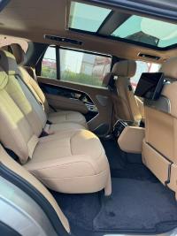 路虎揽胜行政3.0汽油