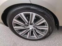 路虎揽胜行政3.0汽油