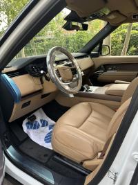 路虎揽胜行政3.0汽油