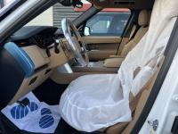 路虎揽胜行政3.0汽油