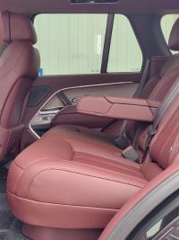 路虎揽胜行政3.0汽油