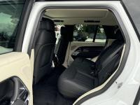 路虎揽胜行政3.0汽油