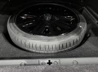 路虎揽胜行政3.0汽油