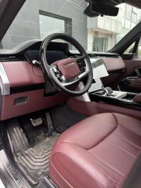 路虎揽胜行政3.0汽油