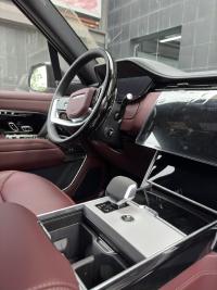 路虎揽胜行政3.0汽油