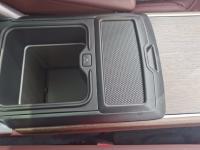 路虎揽胜行政3.0柴油