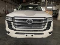 2024款 丰田酷路泽4000 4.0L GX-R 8气 20轮