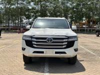 2024款 丰田酷路泽4000 4.0L GX-R 8气 20轮