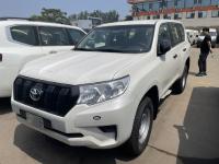 2023款 丰田霸道2800 2.8T 柴油 TX 铁轮