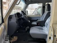 丰田酷路泽70系列