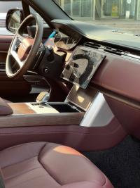 路虎揽胜行政3.0柴油