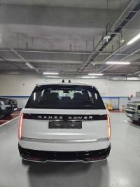 路虎揽胜行政3.0柴油