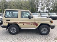 丰田酷路泽70系列