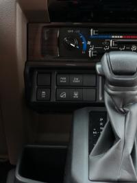 丰田酷路泽70系列