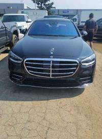 2024款 奔驰S580 四驱 长轴