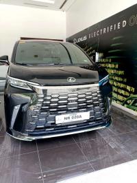 2024款 雷克萨斯LM350 2.5L 七座 菲律宾