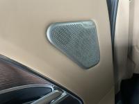 路虎揽胜行政4.4汽油