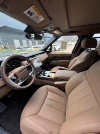 路虎揽胜行政4.4汽油