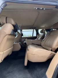 路虎揽胜行政4.4汽油