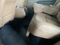 路虎揽胜行政4.4汽油