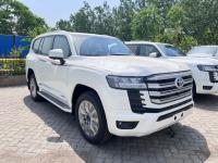 2024款 丰田酷路泽4000 4.0L GX-R 8气 20轮