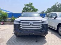 2024款 丰田酷路泽4000 4.0L GX-R 8气 20轮